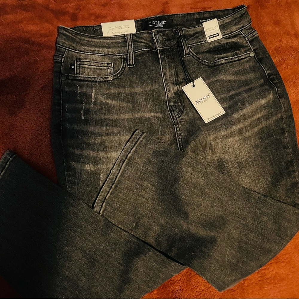 Judy blue crop jeans